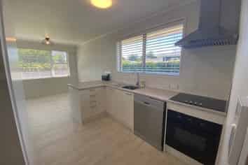 80 Levers Road, Matua