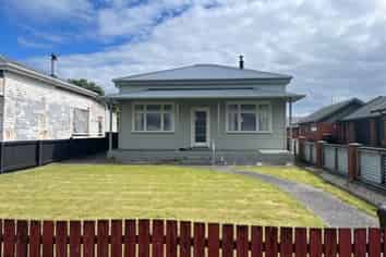 186 Preston Road, Blaketown