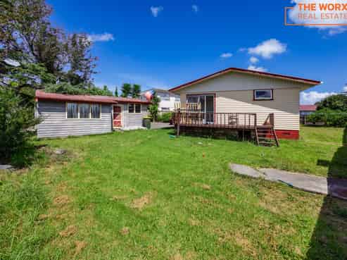 42 Harania Avenue, Favona