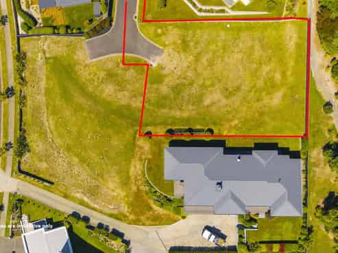 11 Azalea Lane, Waipahihi