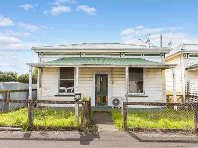 15 Allardice Street, Dannevirke