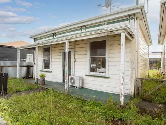 15 Allardice Street, Dannevirke