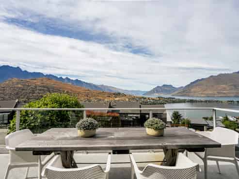 20 Stone Ridge Place, Queenstown
