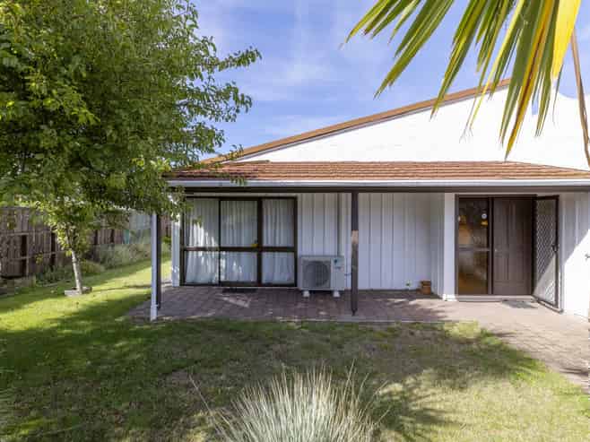 Units 1-4, 121 Te Heuheu Street, Taupo