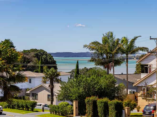 58 Churchill Road, Cockle Bay