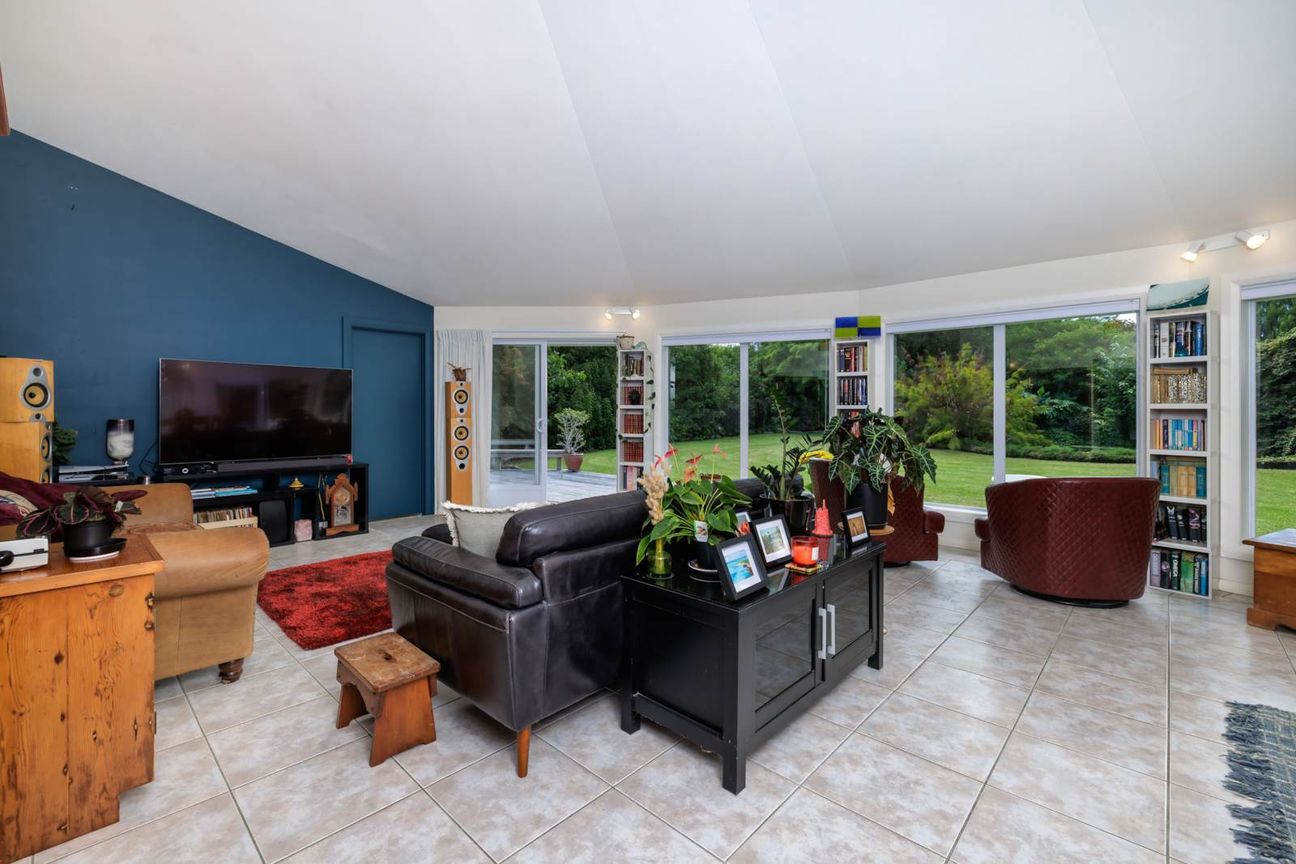 Massive Price Drop - Two Dwellings - Widok 6