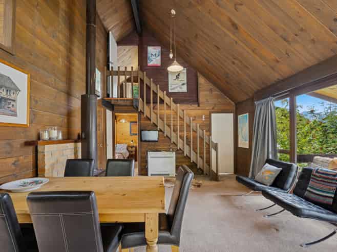 230 Fernhill Road, Sunshine Bay