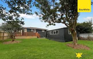 11 Esmeralda Avenue, Avondale