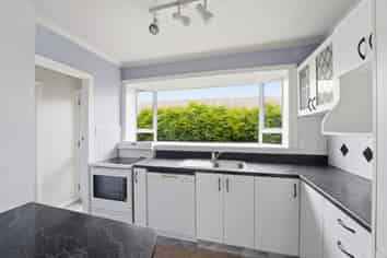 130 McGregors Road, Bromley