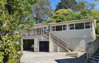 58d Bel Air Drive, Hillsborough