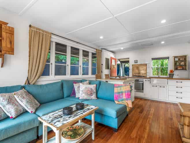 40 Whakarite Road, Ostend