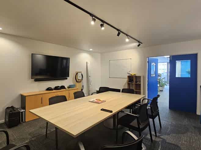 Flexible commercial space on King Street North