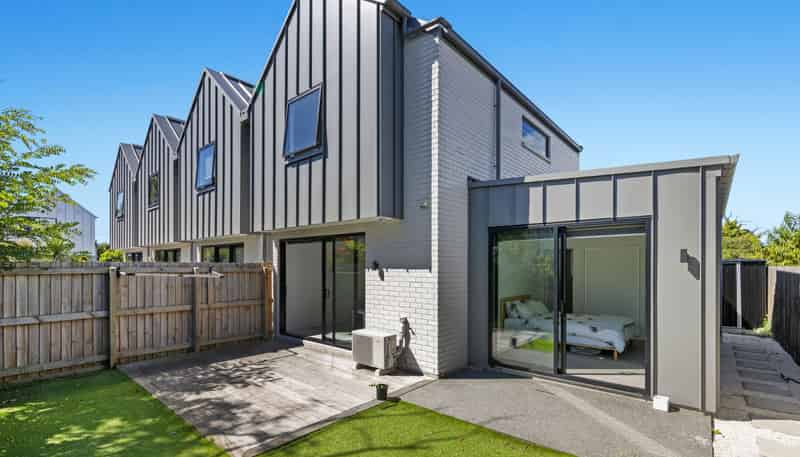 5/312 Worcester Street, Linwood