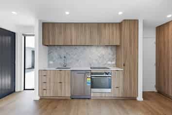 2/37 Maxwell Street, Riccarton