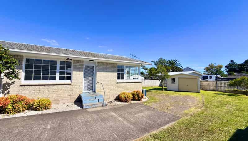 1/126 Porchester Road, Papakura