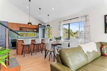 120 Mangorei Road, Merrilands