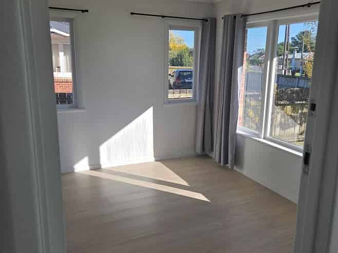 1/22 Sutton Cresent , Papakura