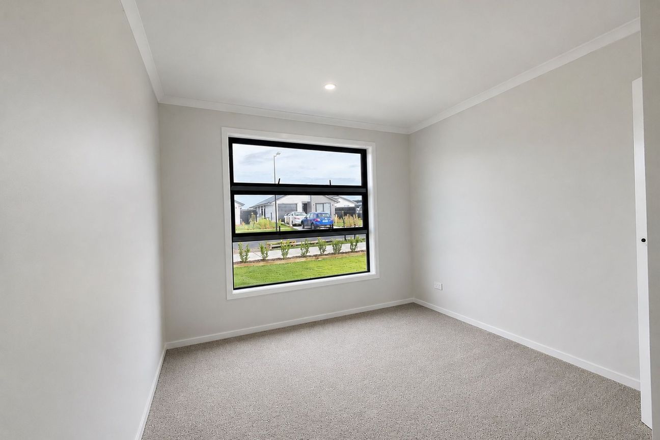 Last Available in Stage 2 at This Price - Vista 5