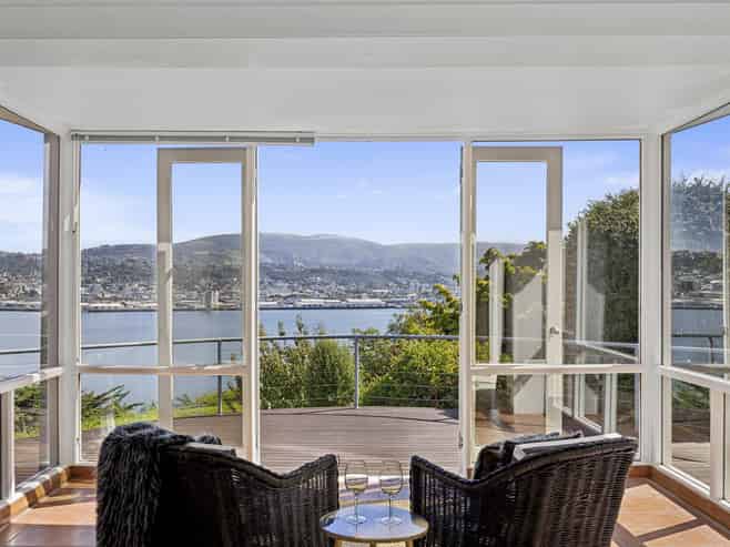 30 Glengyle Street, Vauxhall