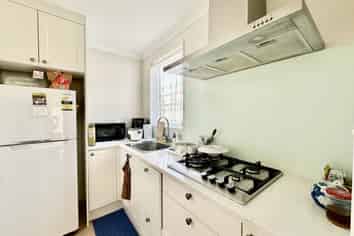 28 Drumbuoy Drive, Flat Bush