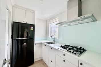 28 Drumbuoy Drive, Flat Bush