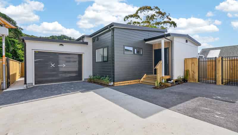 3/61 Westminster Road, Wainuiomata