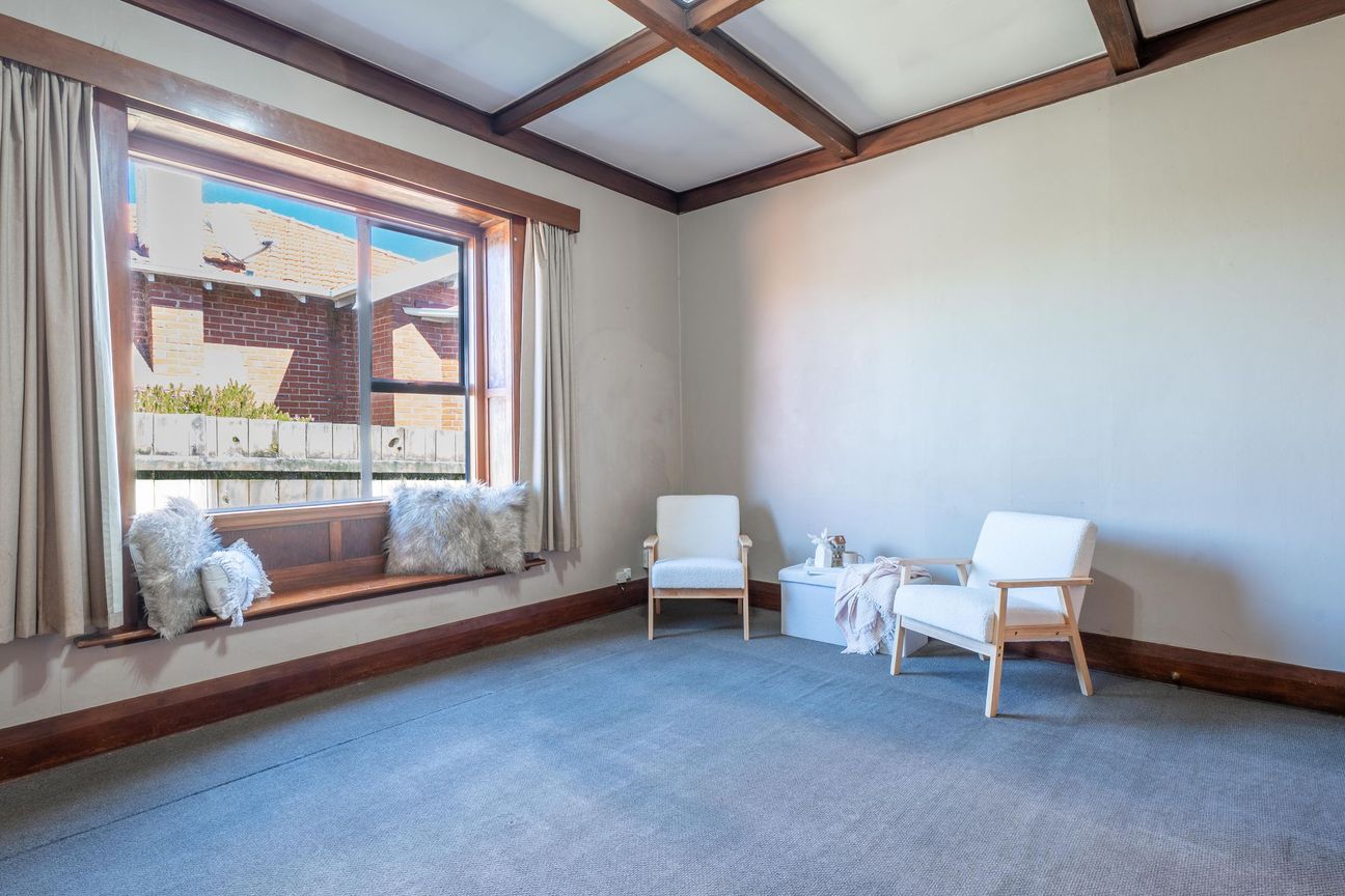 Solid Home, Significant Potential - Vista 4