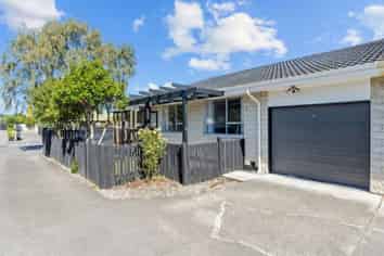 39A Chipping Lane, Redwood