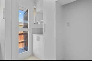 39A Chipping Lane, Redwood