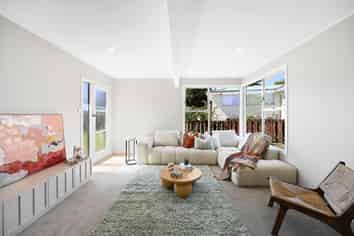 17 Ridgeway Place, Glenview