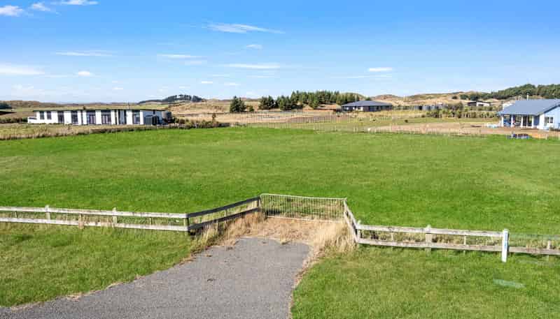 40 Kanuka Drive, Waitarere