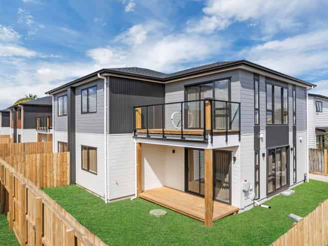 Unit 1-12/58 Churchill Avenue, Manurewa