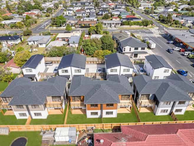 Unit 1/58 Churchill Avenue, Manurewa