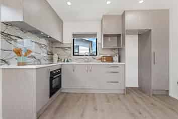 Unit 10/58 Churchill Avenue, Manurewa