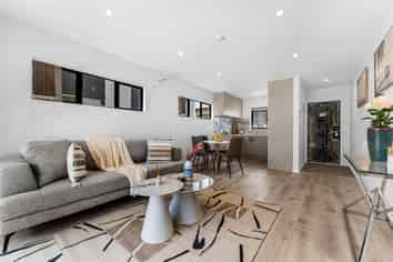 Unit 12/58 Churchill Avenue, Manurewa