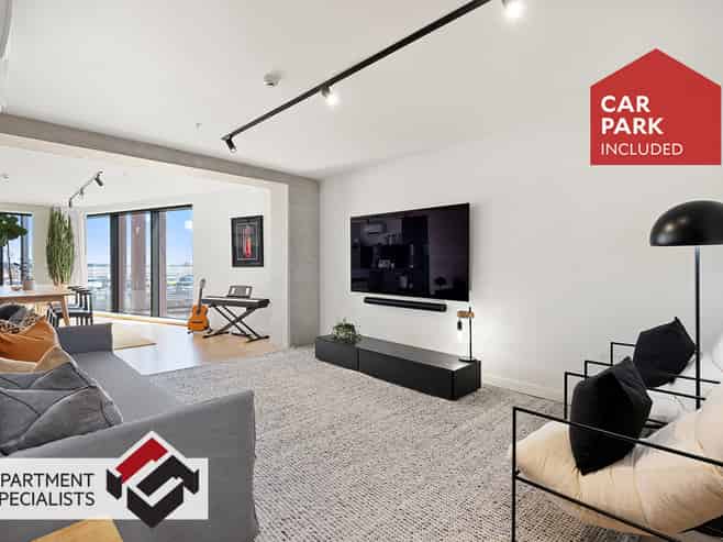 38 Khyber Pass, Newmarket