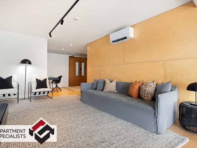 38 Khyber Pass, Newmarket