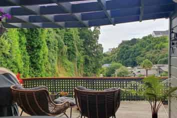 98 Milton Road, Bluff Hill