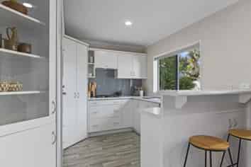 276 Thomas Road, Rototuna North