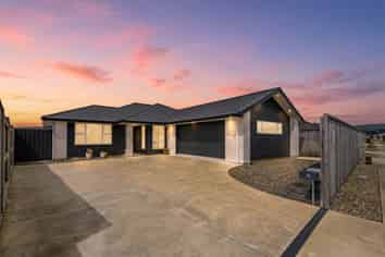 96 Johnstone Drive, Fitzherbert