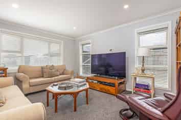 96 Johnstone Drive, Fitzherbert