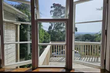 6 Simmonds Avenue, Mount Roskill