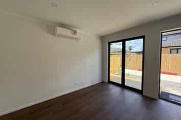 B/28 Pinedale Place, Henderson