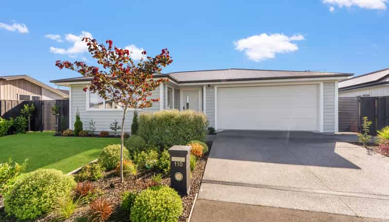 110 Faulks Drive, Lincoln