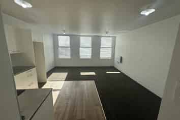 Auckland - Address withheld