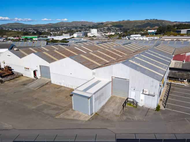 Big Warehousing in Large Industrial Complex