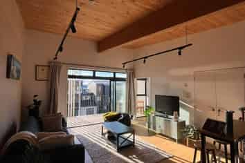 Auckland - Address withheld