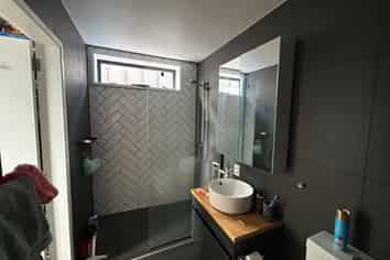 Auckland - Address withheld