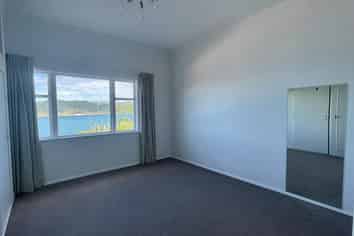 25B Grafton Road, Roseneath