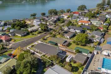 9 Hamilton Crescent, Whitianga